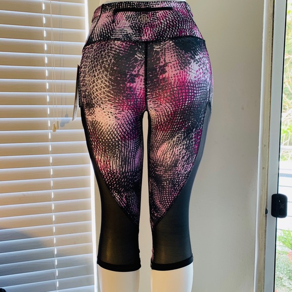 Leggings Lululemon is new !!  in perfect condition - Picture 3 of 6